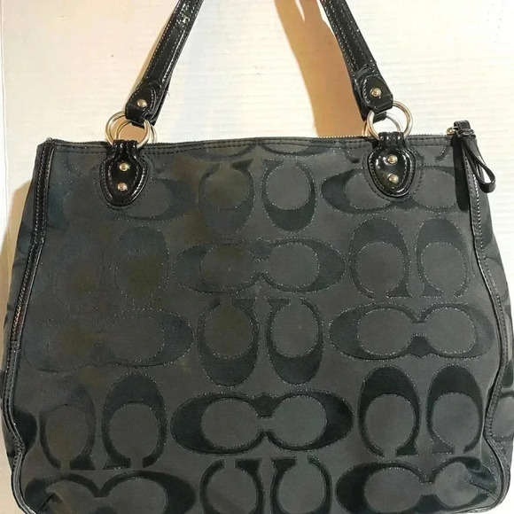 Coach CC signature print canvas shoulder handbag - Picture 2 of 11